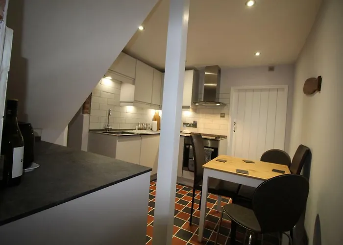 1 Steam Packet Cottage